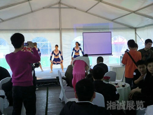 思鉑睿“都市車王挑戰賽”賽場布置